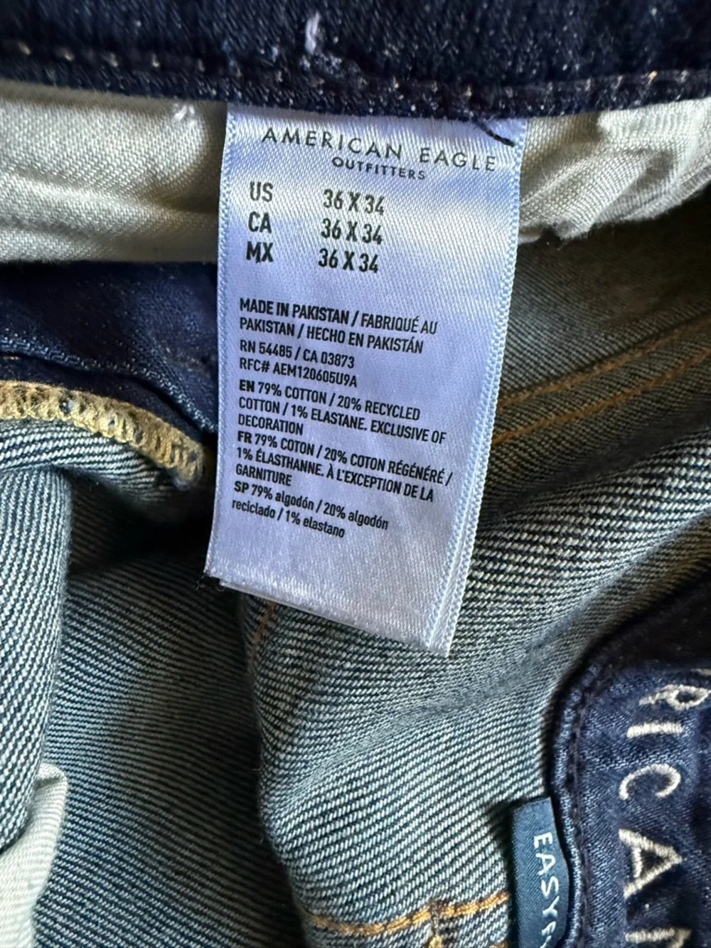 American Eagle Outfitters Mens 36x34 Blue Denim Slim Bootcut Easyflex Jeans